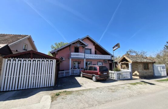 Palić, kuća sa apartmanima!