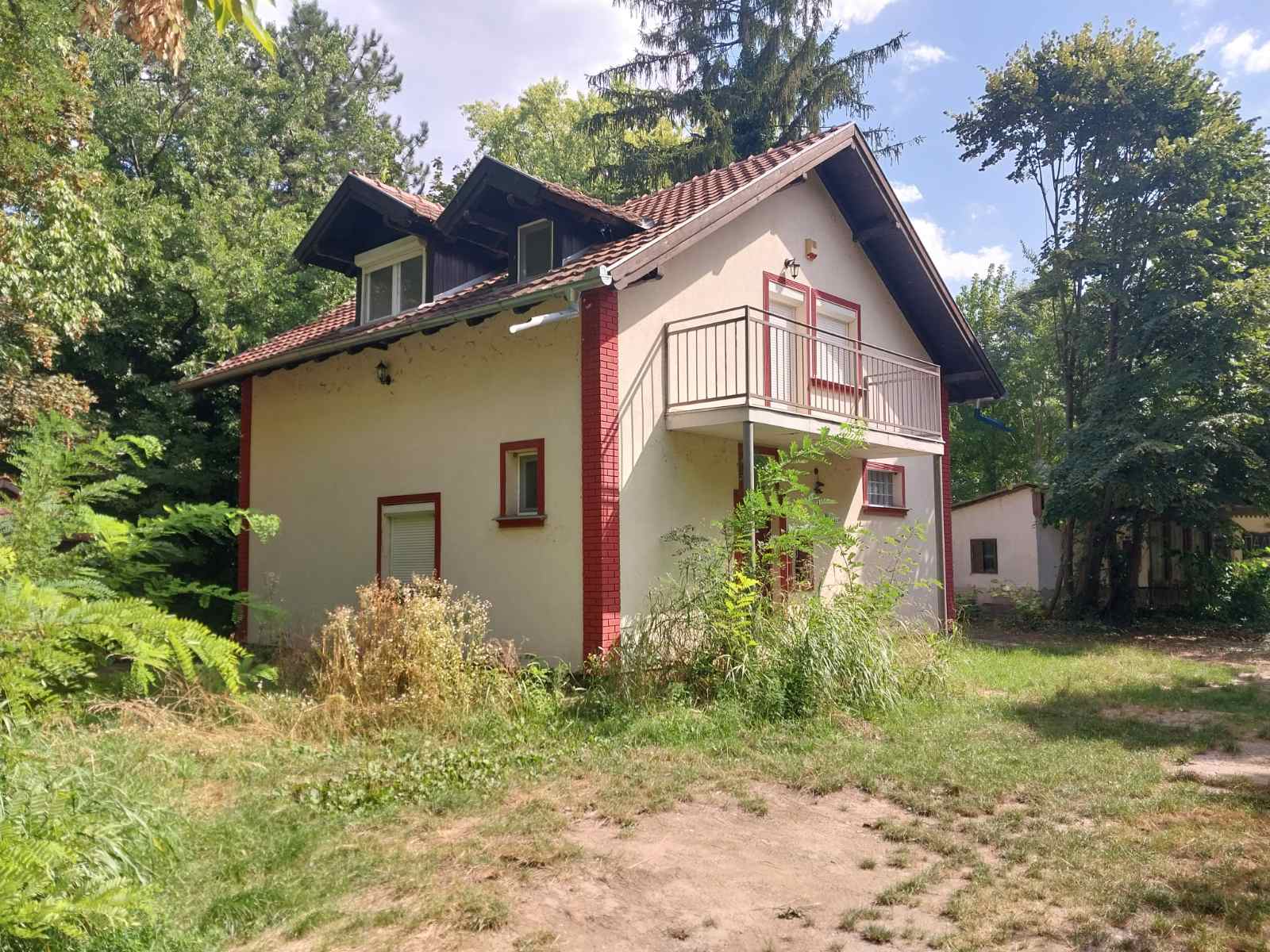 Palić &#8211; Vikend naselje, prizemna samostalna kuća sa potkrovljem!