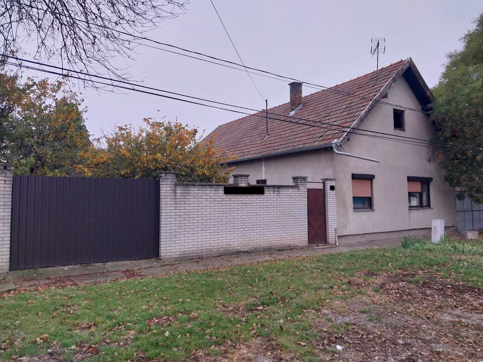 Novo selo, prizemna samostalna kuća.