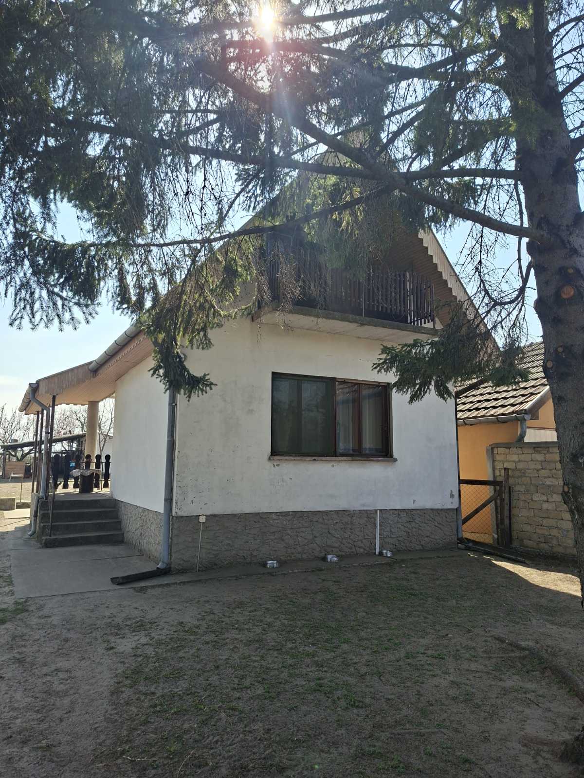 Kelebija, samostalna kuća.