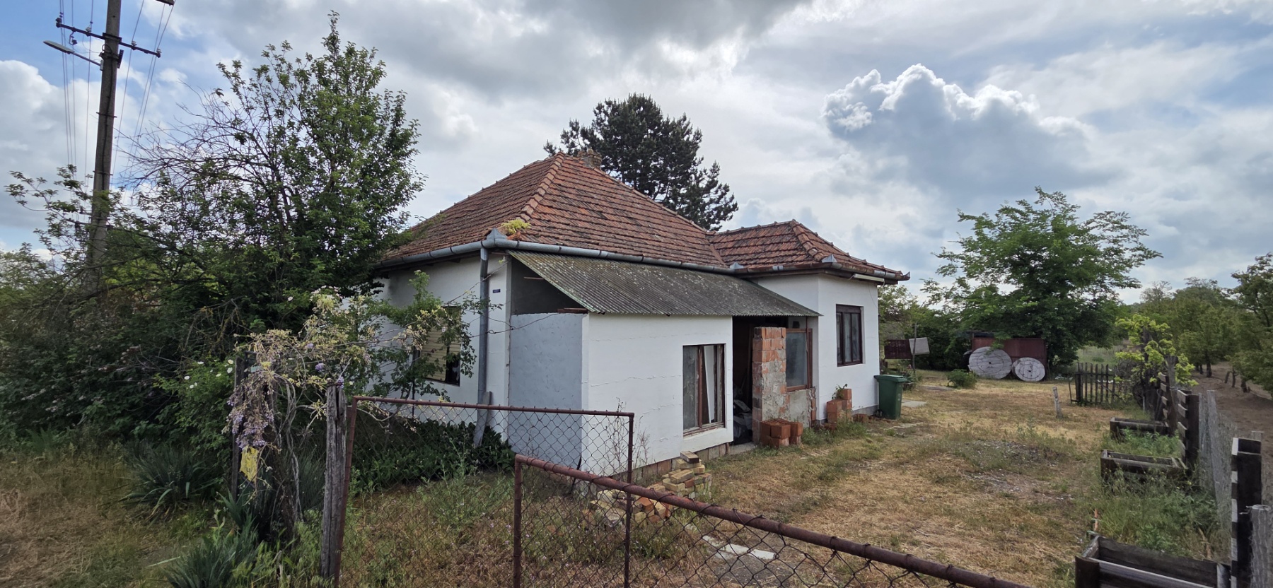 Hajdukovo, prizemna samostalna kuća.