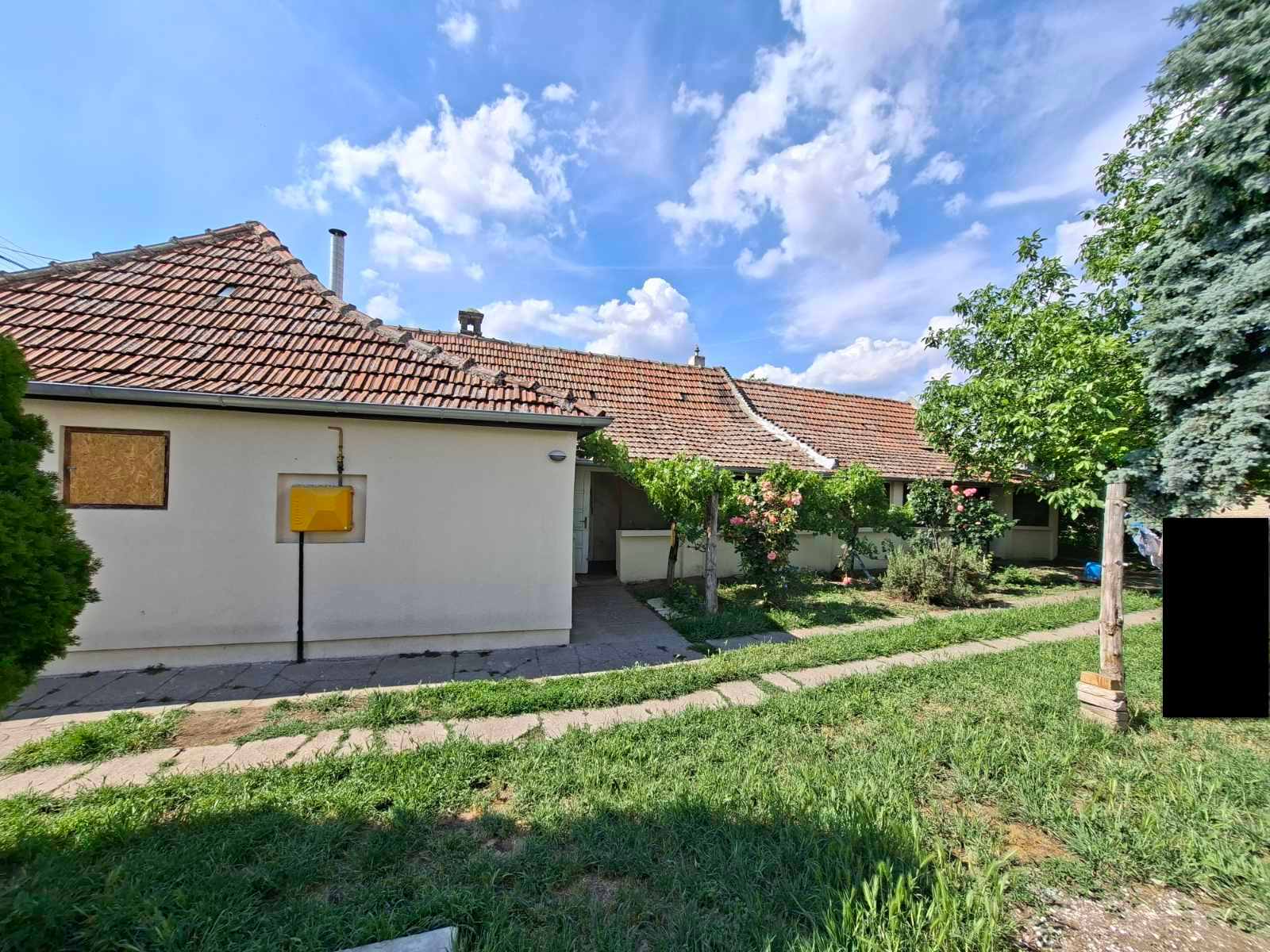 Novo selo, prizemna samostalna kuća!