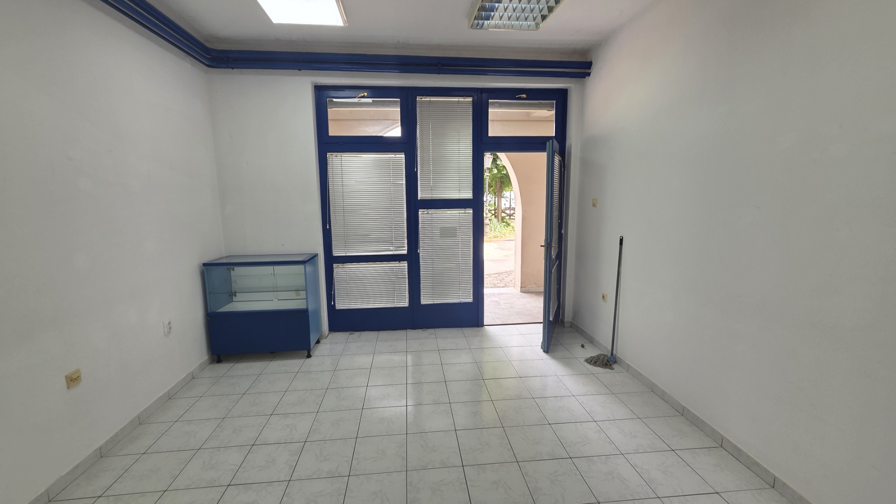 Centar, poslovni prostor na prodaju!