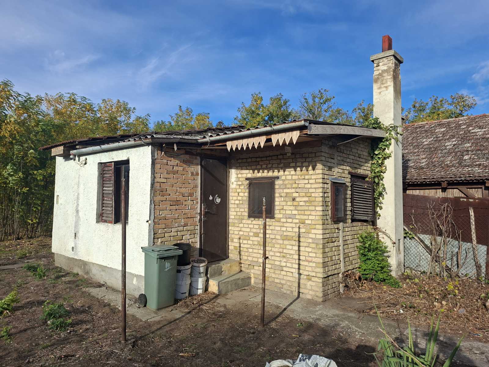 Makova Sedmica, vikend kuća na spostvenoj parceli